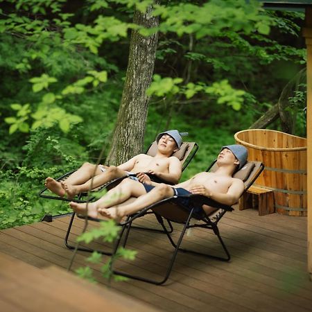ツキミチル　〜軽井沢のサウナ・Bbqつき一棟貸しホテル〜 Miyota Экстерьер фото